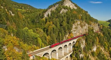 Semmering Railway runs via Krauselklause viaduct, Breitenstein, Rax region, Lower Austria, Austria, Europe