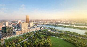 Vienna,Skyline,With,Danube,River,,Austria