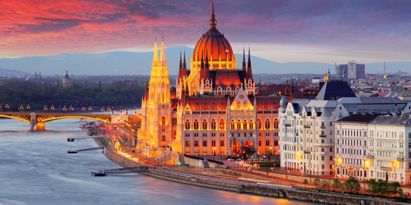 Hungarian,Parliament,,Budapest,At,Sunset