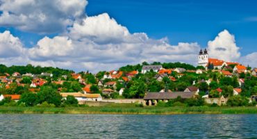 balatontihany1@shutterstock