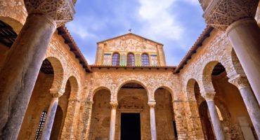 Poreč-bazilika-shutterstock_1055370218