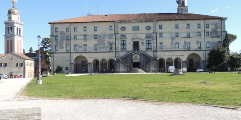 Udine-castle-shutterstock_1695746470