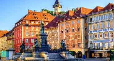 Graz-shutterstock_476824306