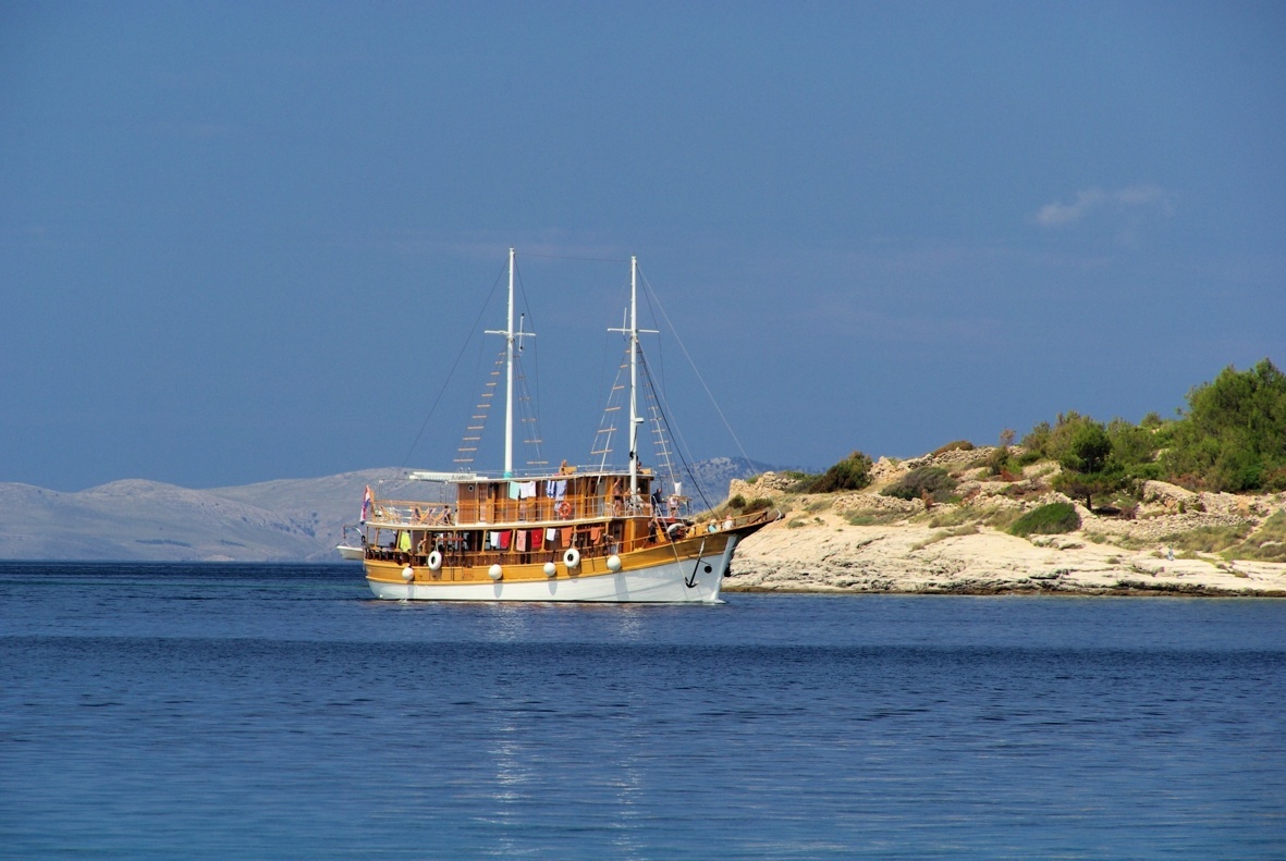 KORNATI, ladijski izlet v narodni park