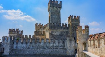 sirmione©Shutterstock